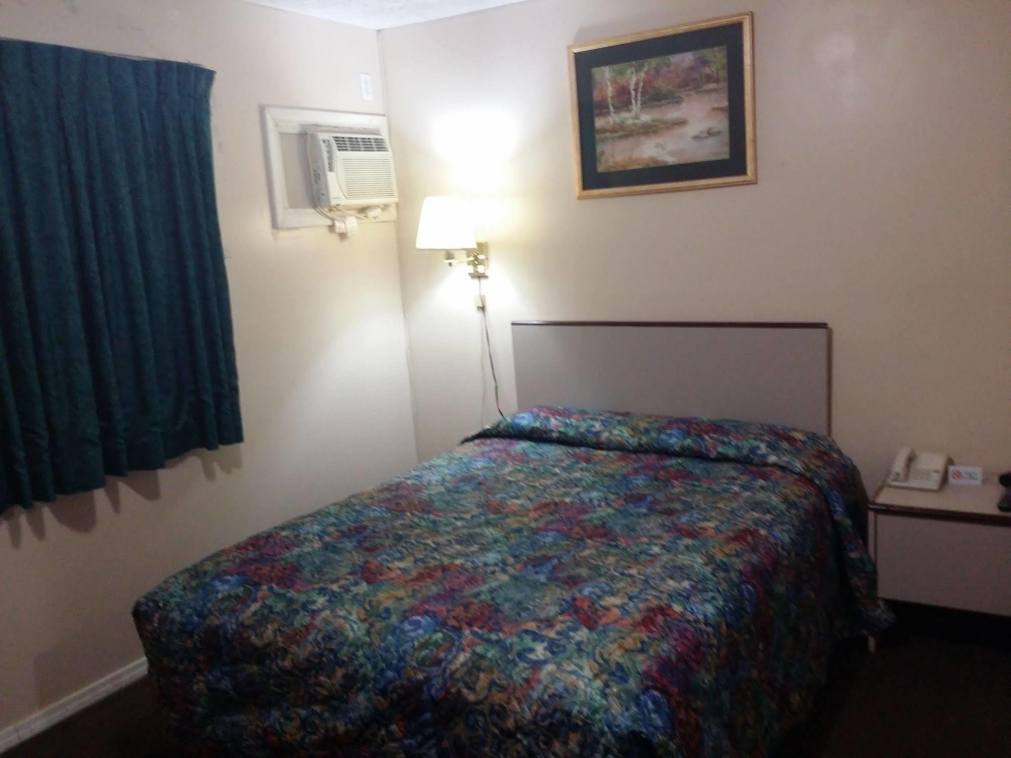 Rosemount Motel Bedford Zewnętrze zdjęcie